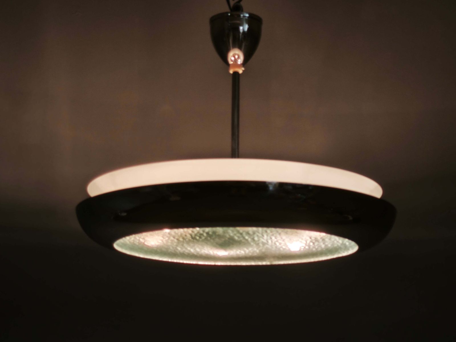 Bauhaus Ufo Hanglamp van Chroom en Glas, Tsjecho-Slowakije, jaren 1930 photo for sale