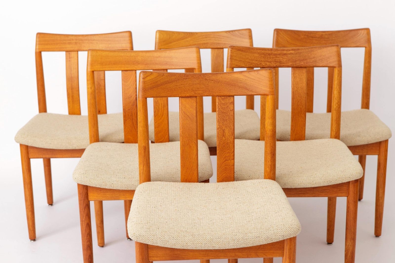 Set Of 6 Vintage Danish Teak Dining Chairs By Vamdrup Stolefabrik, Original Beige Upholstery, 1960s Mid Century Modern photo furniture