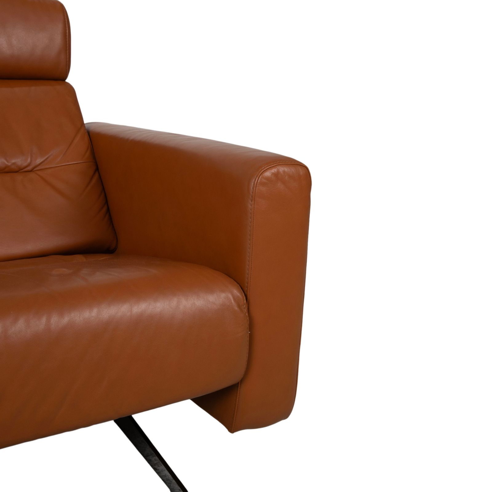 Canapé 3 places Stressless Stella en cuir lisse cognac et chrome, avec appuie-têtes, fonction inclinable manuelle photo vinterior