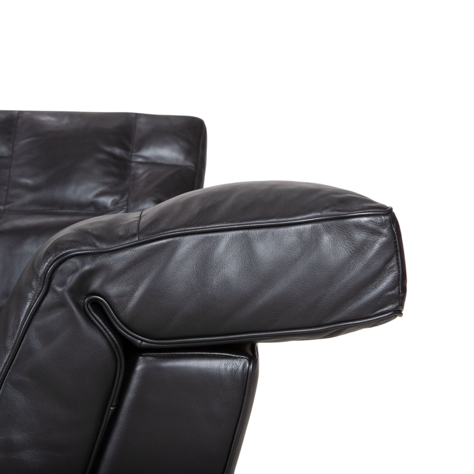 De Sede Leather Three Seater Black Sofa Manual Function photo Meubels