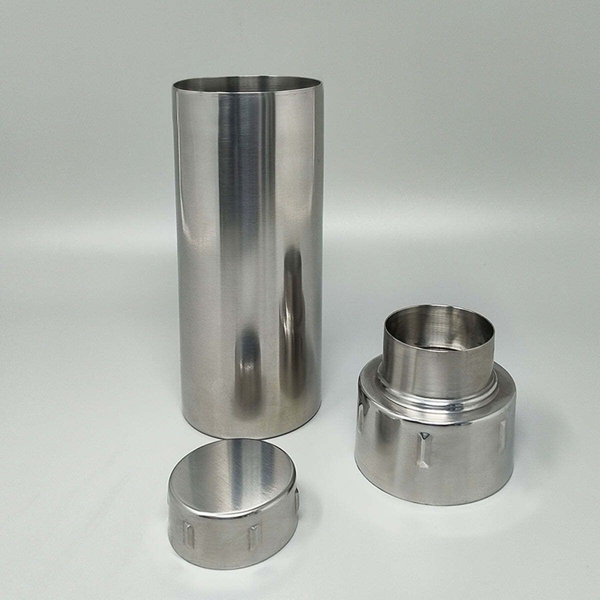 1970s Italian Mid Century Modern Cocktail Shaker By Gio Ponti For Fratelli Calderoni photo 513.0