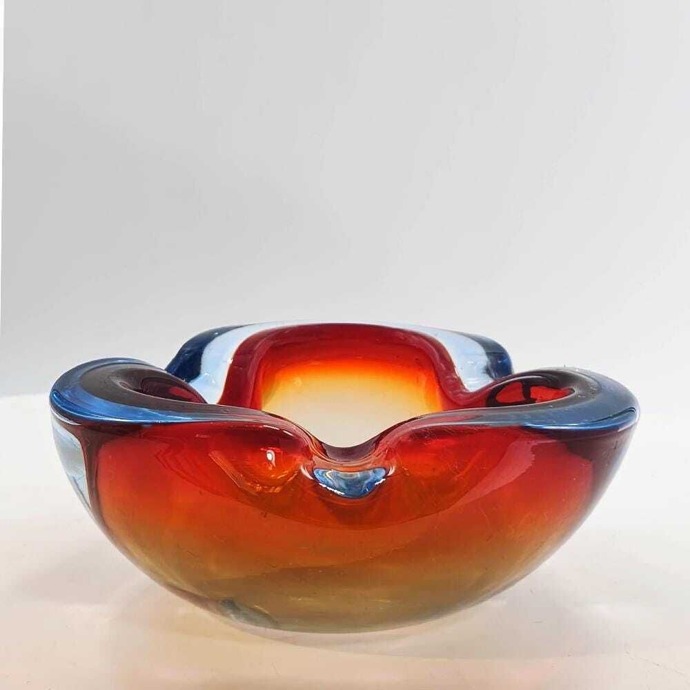 Cendrier Murano en verre de Murano, années 1960, par Flavio Poli pour Seguso. Fabriqué en Italie. photo furniture