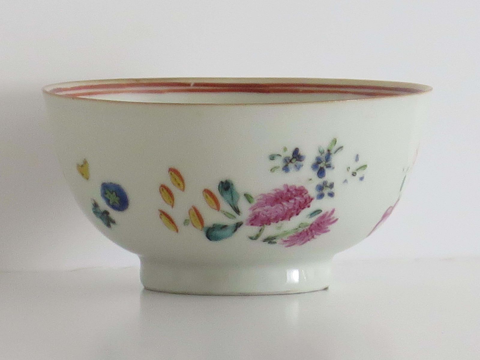 Met de hand beschilderd Chinees exportporselein, Famille Rose, Qing, 1780. photo buy