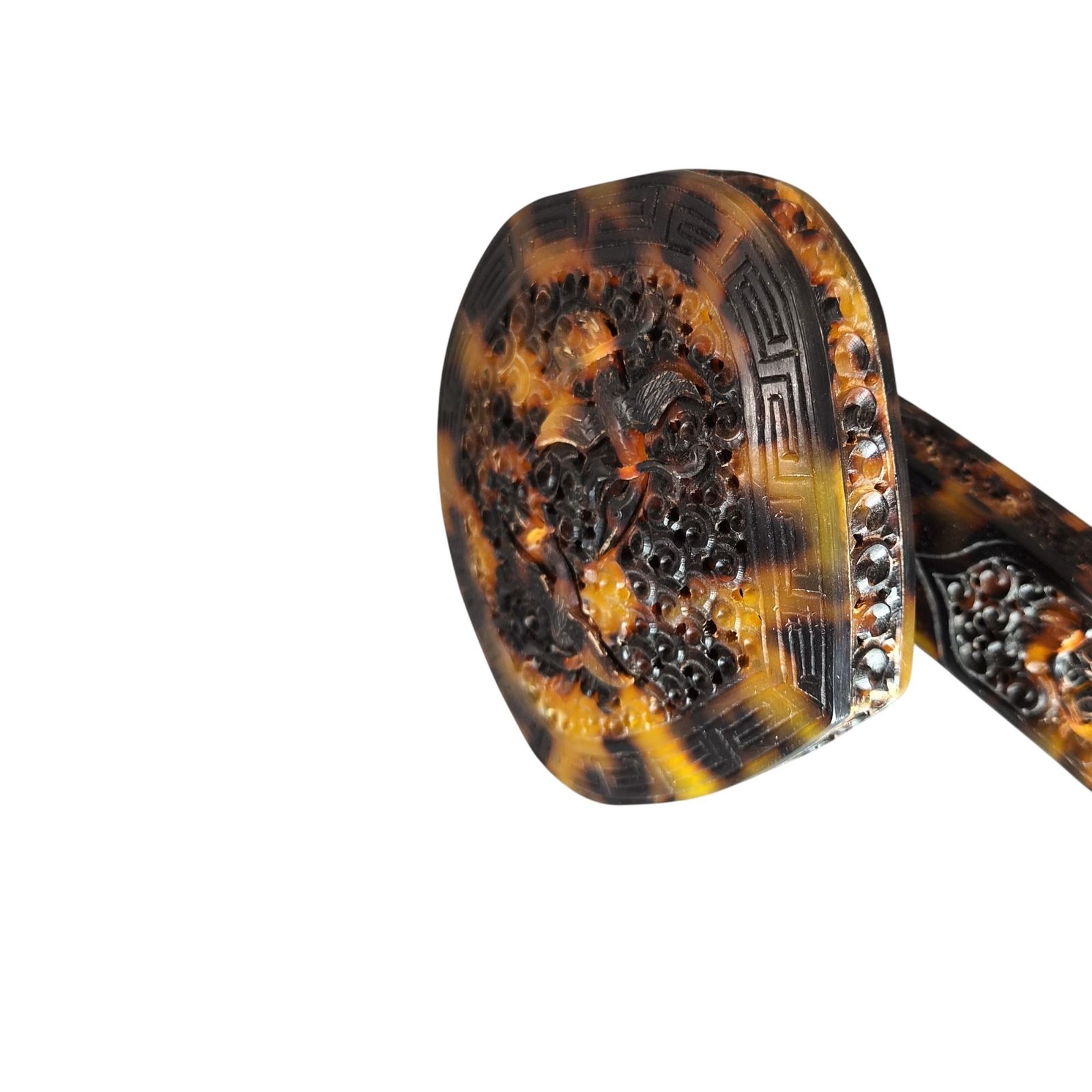 photo furniture Chinese Qing-dynastie gesneden schildpadden ruyi-scepter, waarschijnlijk laat 19e eeuw