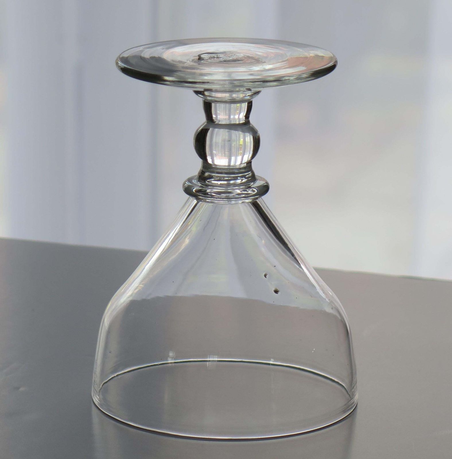 Georgisch rummer drinkglas, handgeblazen loodglas, ca. 1810. photo buy