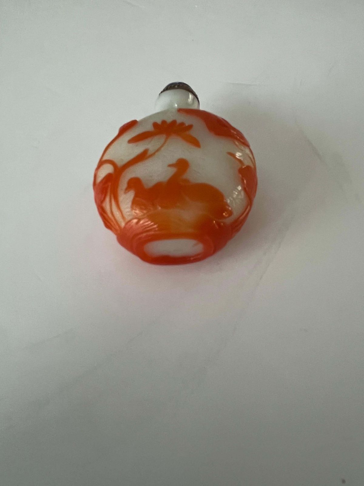 photo buy Chinese exporteren snuiffles in overlay cameo glas, fijn gesneden, ca. 1925