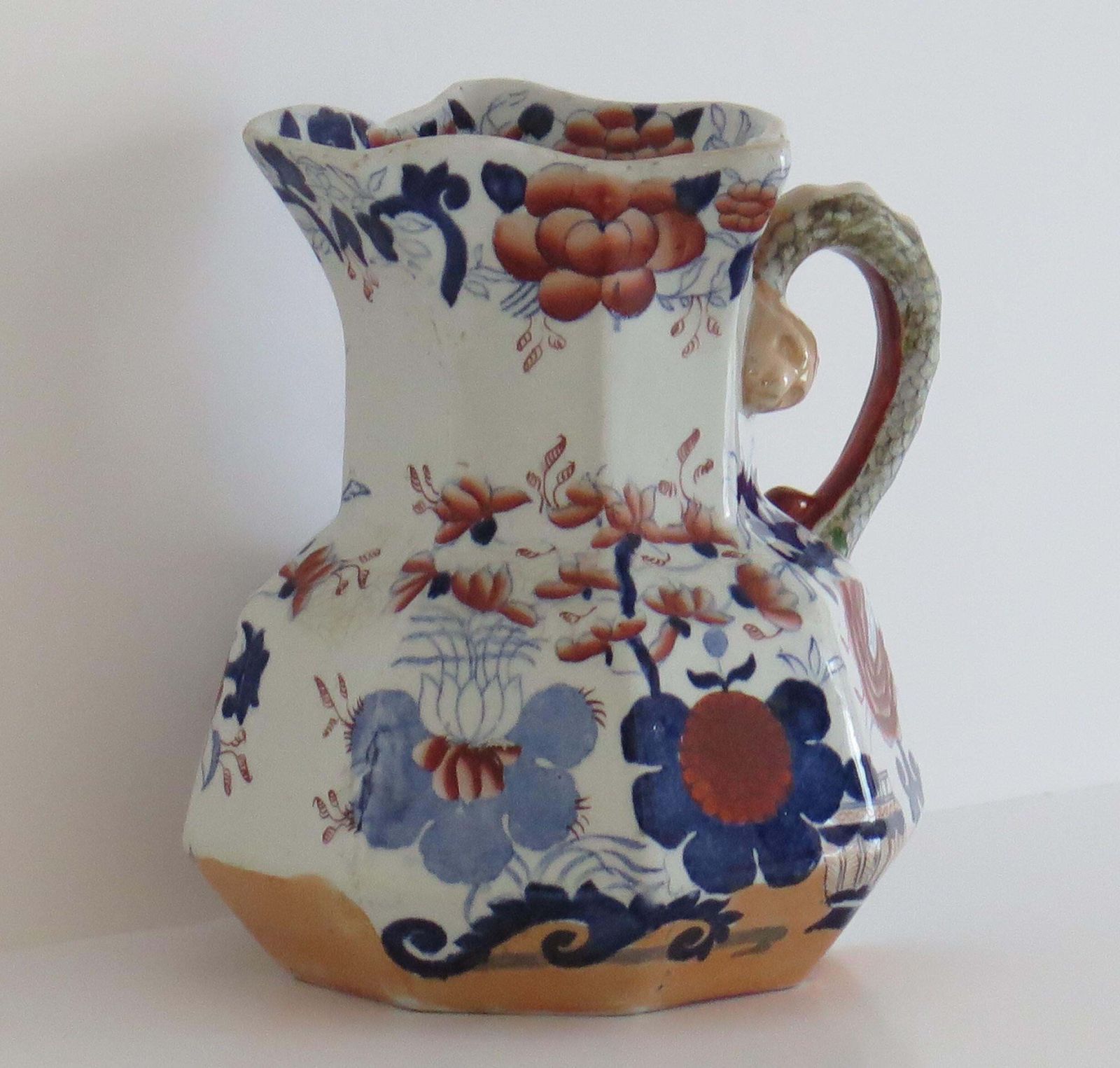 Mason's Ironstone Hydra grote kan, Basket Pattern, antieke pitcher, 1830. photo for sale