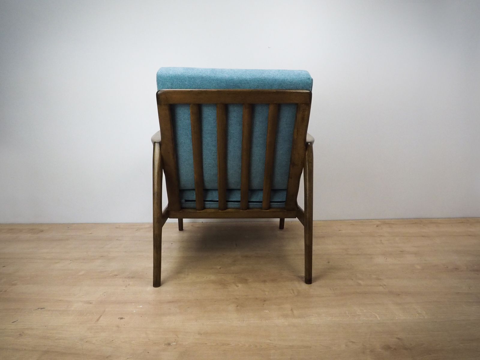Model 300 139 Armchairs From Swarzędzka Factory, 1960s, Set Of 2 photo vinterior