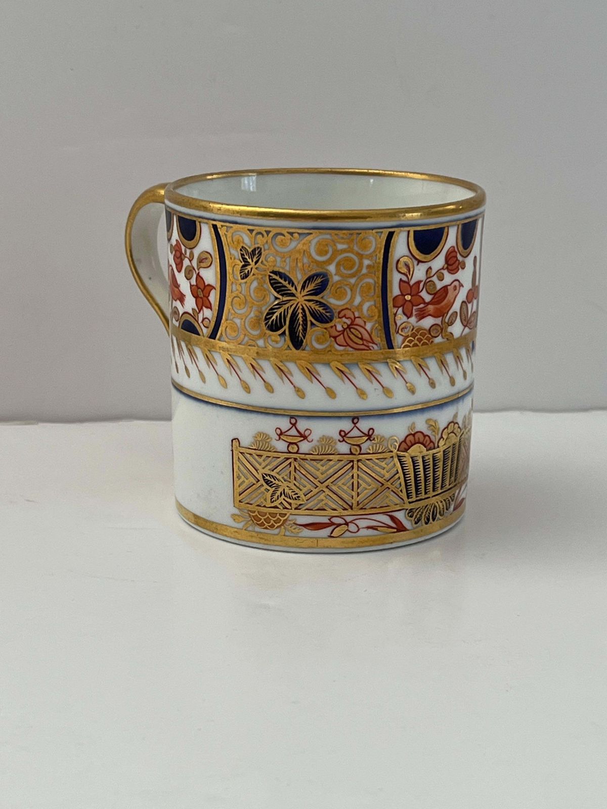 Spode Porseleinen Koffiekopje, Fijn Handgeschilderd en Verguld Patroon 1495, ca. 1810 photo 245.0