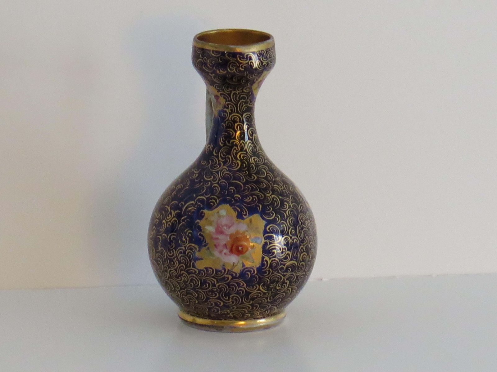 Mason's Ironstone kan, handgeschilderde rozenboeketjes, ca. 1813 1820 photo vinterior
