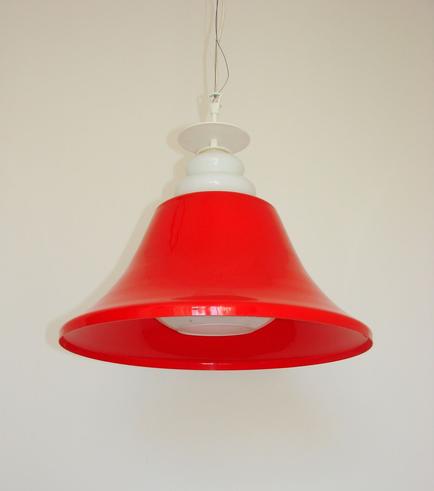 photo furniture Space Age Pendant Light, jaren 1970