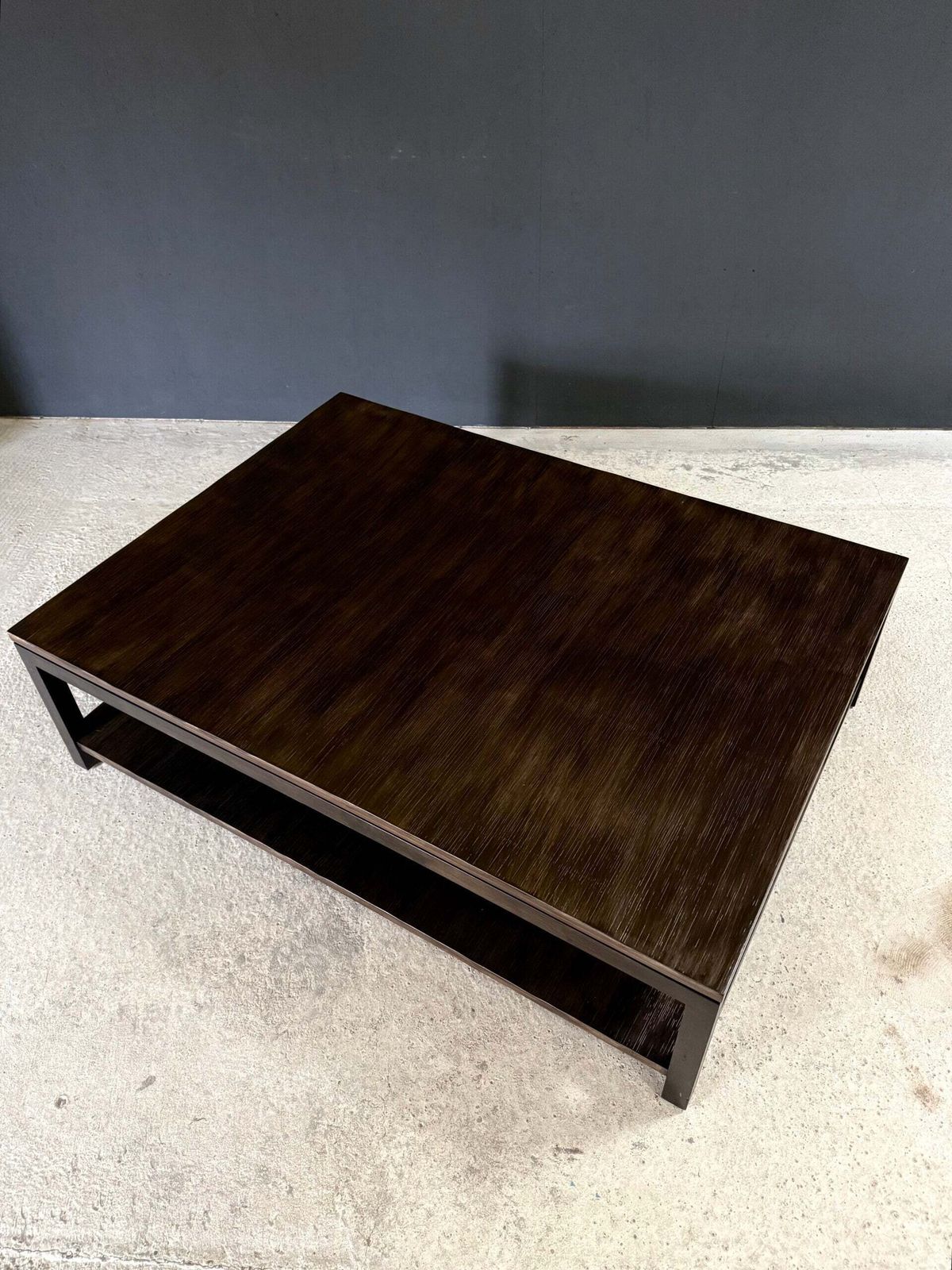 Postmodern Design salontafel met bamboe blad op twee niveaus, Axel Vervoordt. photo buy