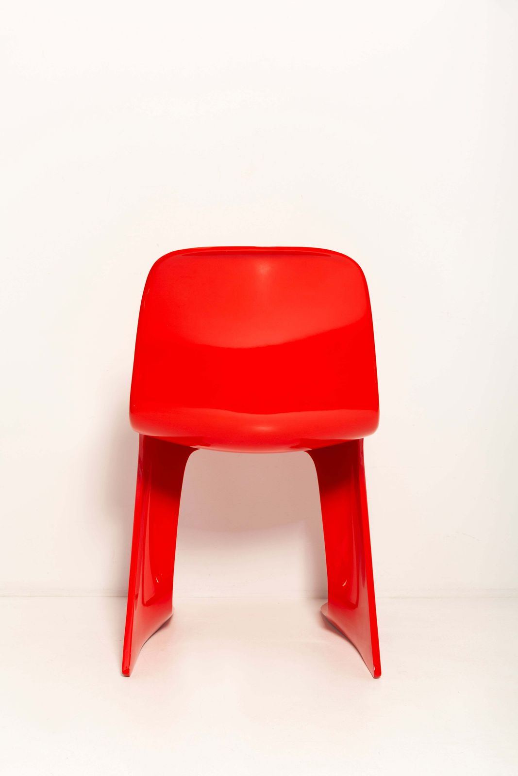 Traffic Red Kangaroo Chair ontworpen door Ernst Moeckl, Duitsland, 1968 photo 1442.0