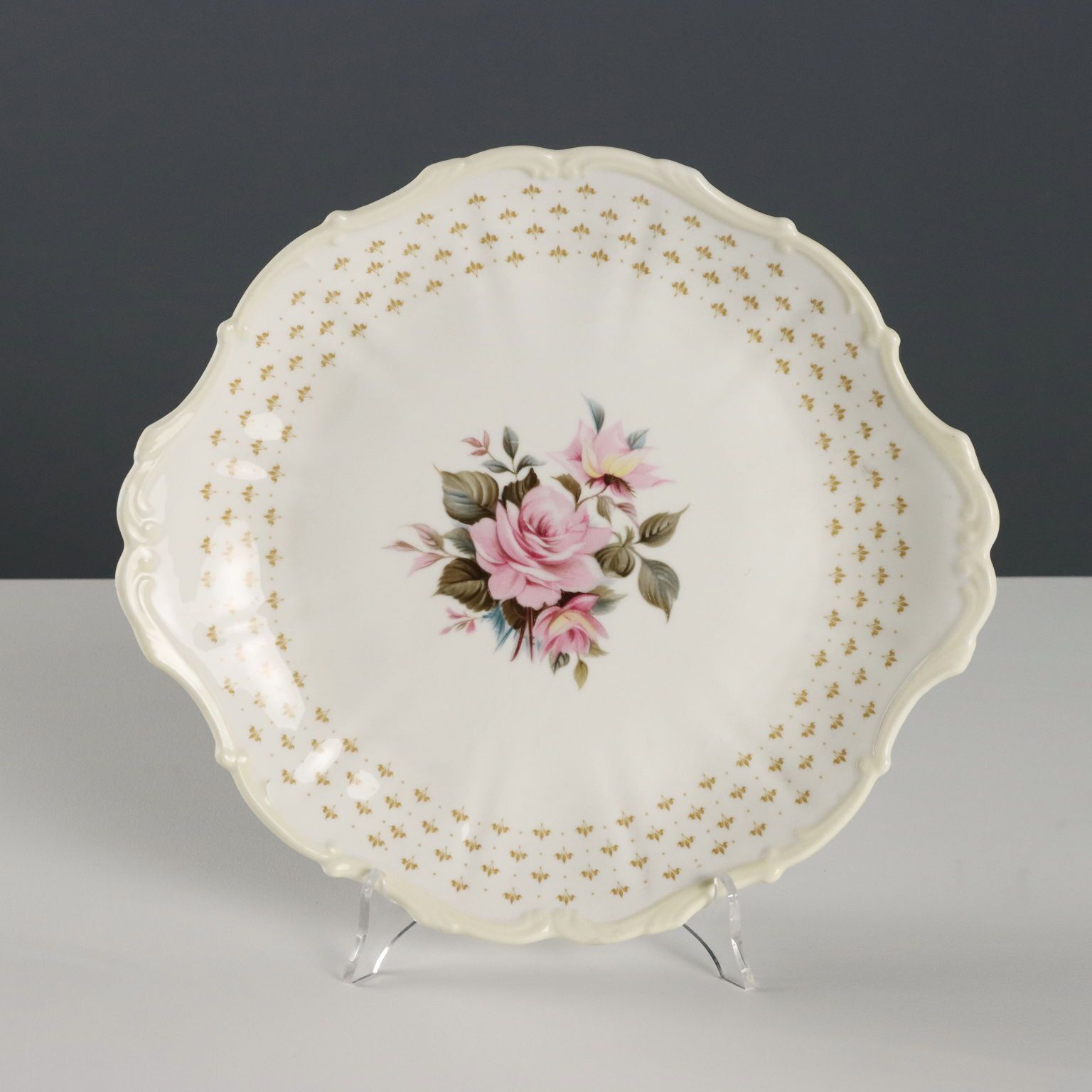 Antiek servies Marie Louise Royal Albert England XX Century photo Woonaccessoires