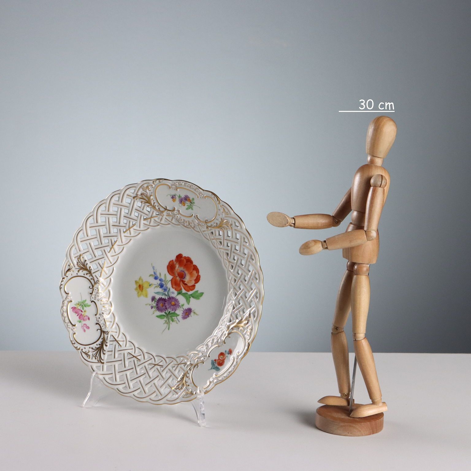 Assiette en porcelaine Meissen photo furniture