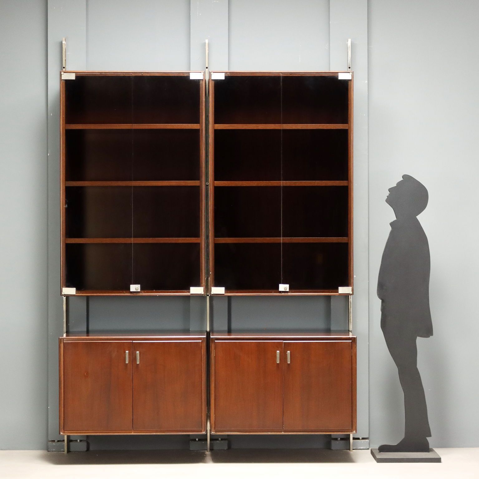 Bibliothèque murale Formanova, par Gianni Moscatelli photo furniture