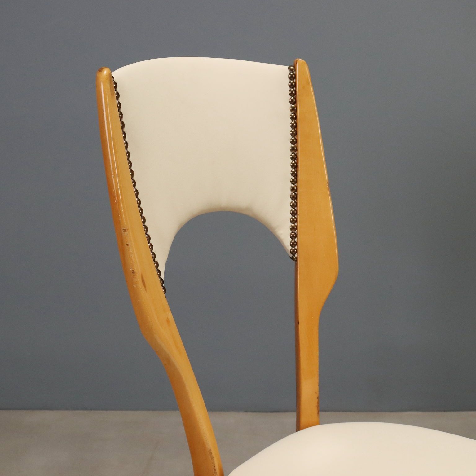 Vintage stoelen beukenhout kunstleer design Italië jaren 1960 photo 1850.0