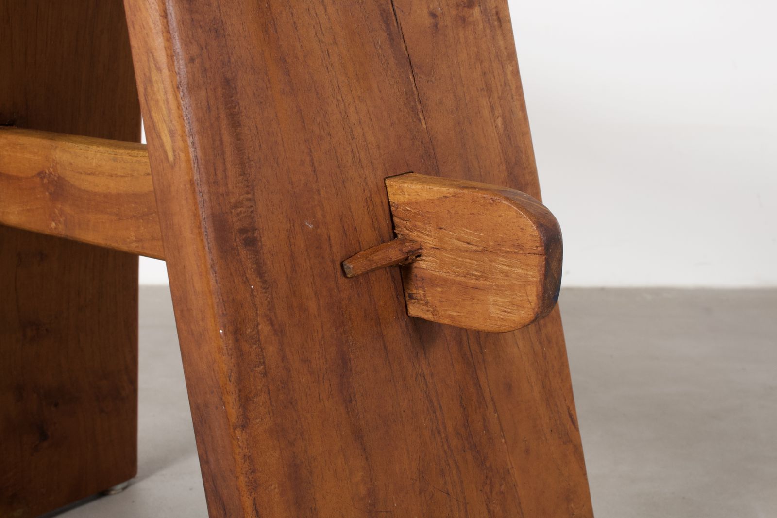 Tree Cycled Emi Mid Century Modern Vernacular Wooden Stool photo Meubels
