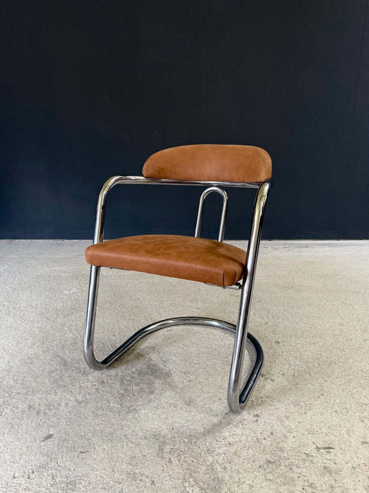 Vintage jaren 1930 Dutch Design Cantilever bureaustoel photo for sale