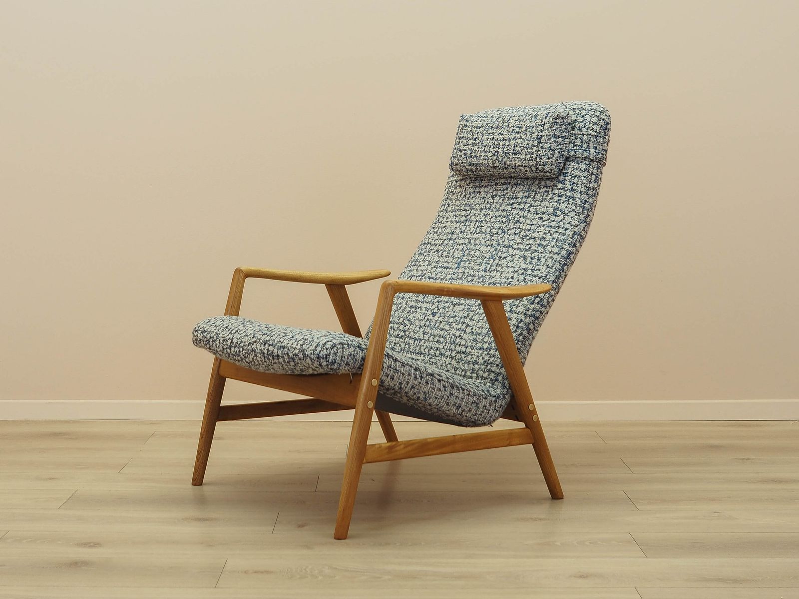 Fauteuil Kontour par Alf Svensson pour Fritz Hansen, structure en teck, années 1960 photo Mobilier