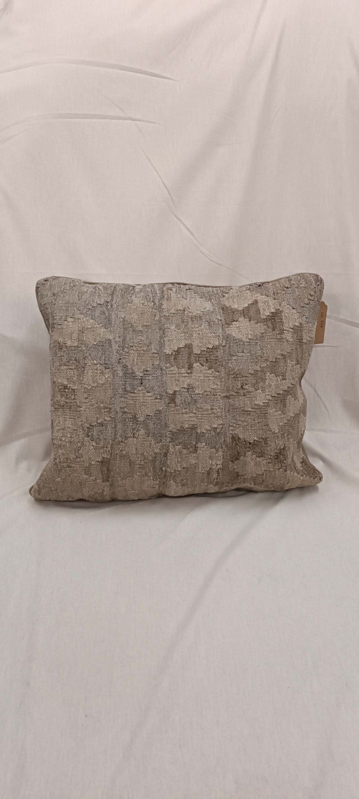 Housse de coussin géométrique grise, kilim afghan vintage, décoration intérieure moderne photo for sale