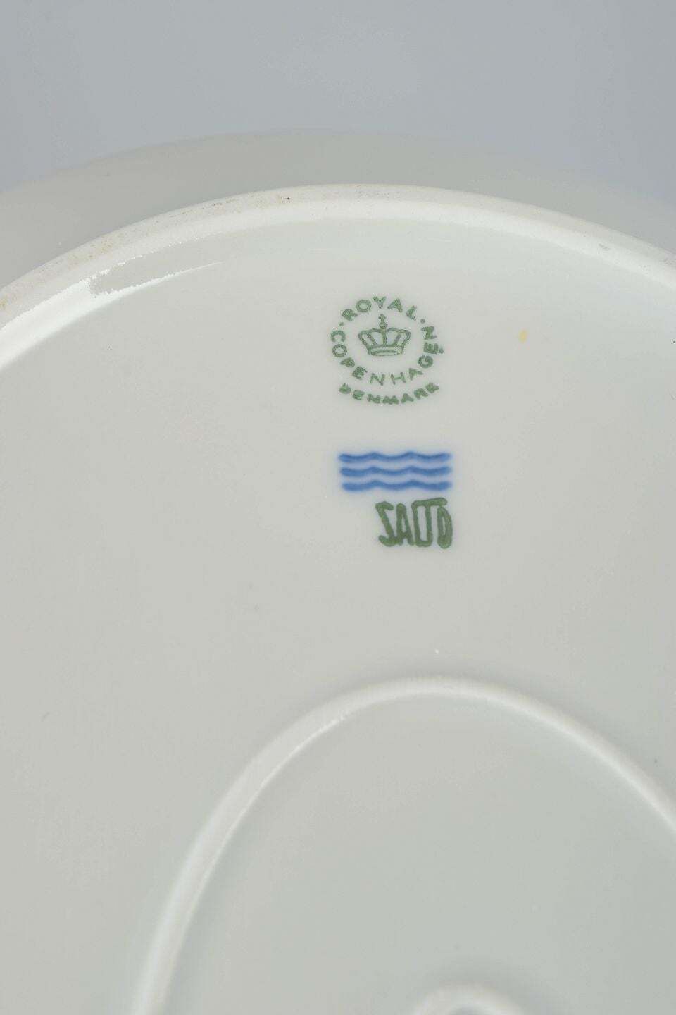 Axel Salto For Royal Copenhagen. Oval Serving Platter In Porcelain. 1970s photo Home Decor