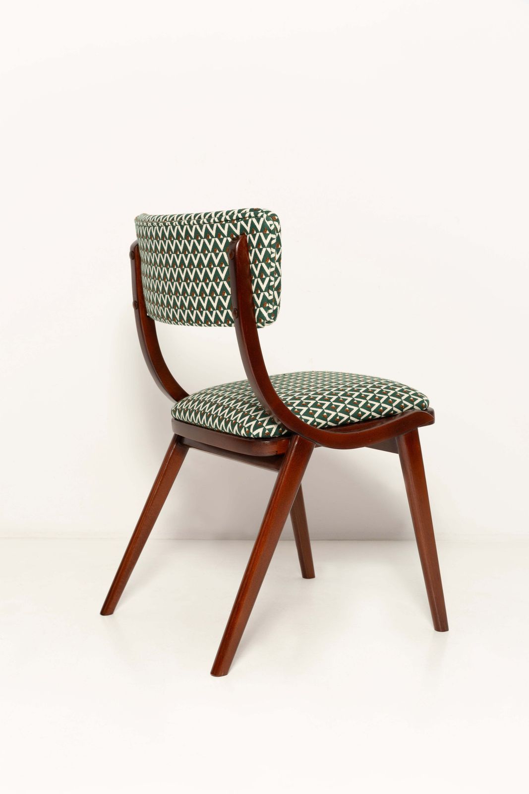 Mid-Century Modern Boomerang Chair, wit en groen jacquard, Polen, jaren 1960 photo for sale