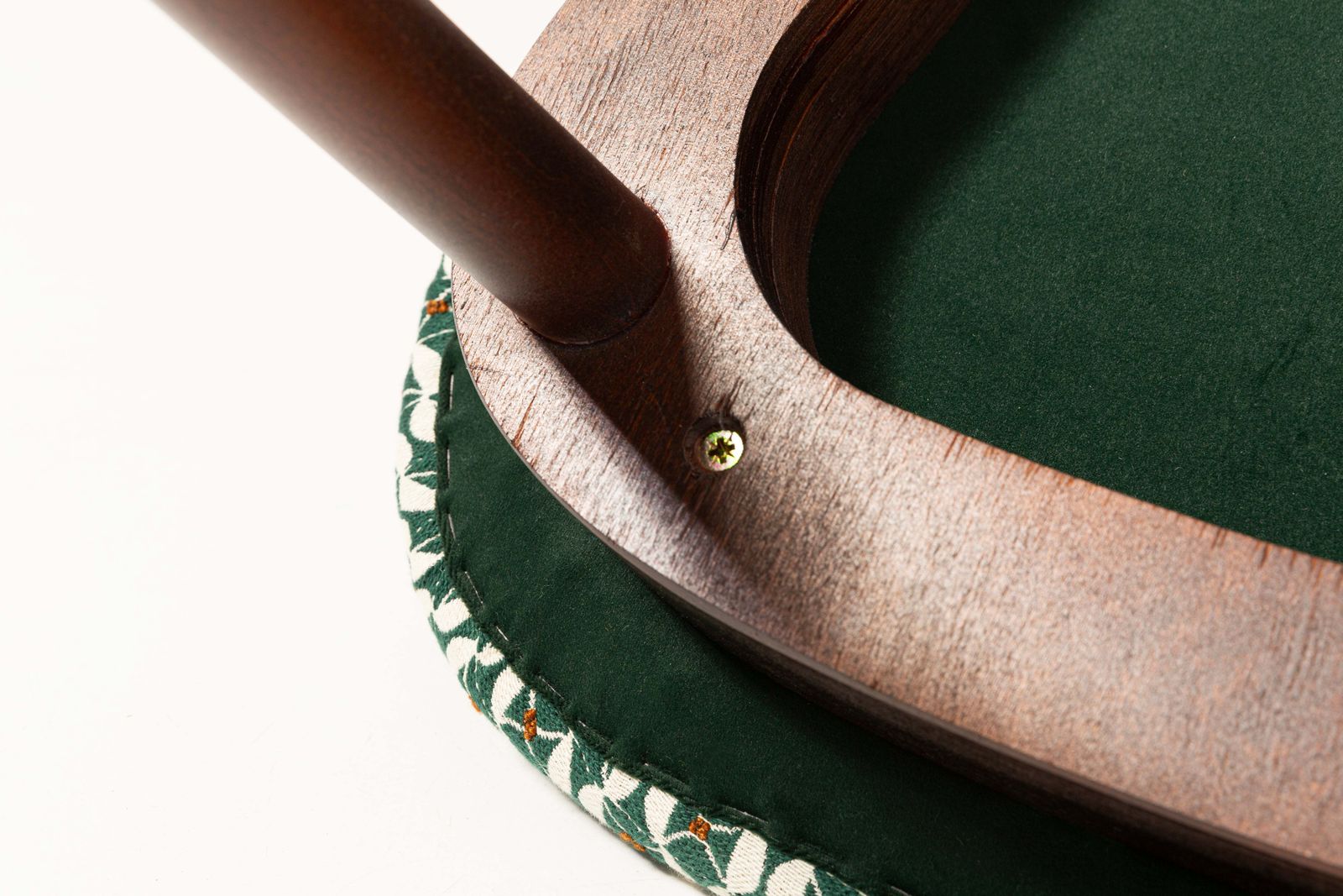 4820.0 Zes mid-century hartstoelen, wit en groen art deco jacquard, Europa, jaren 1960 photo