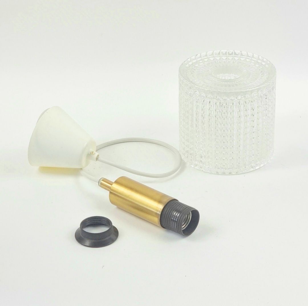 photo furniture Mid-Century Scandinavische Kristalglazen Hanglamp met Messing, Carl Fagerlund voor Orrefors, Zweden, jaren 1960