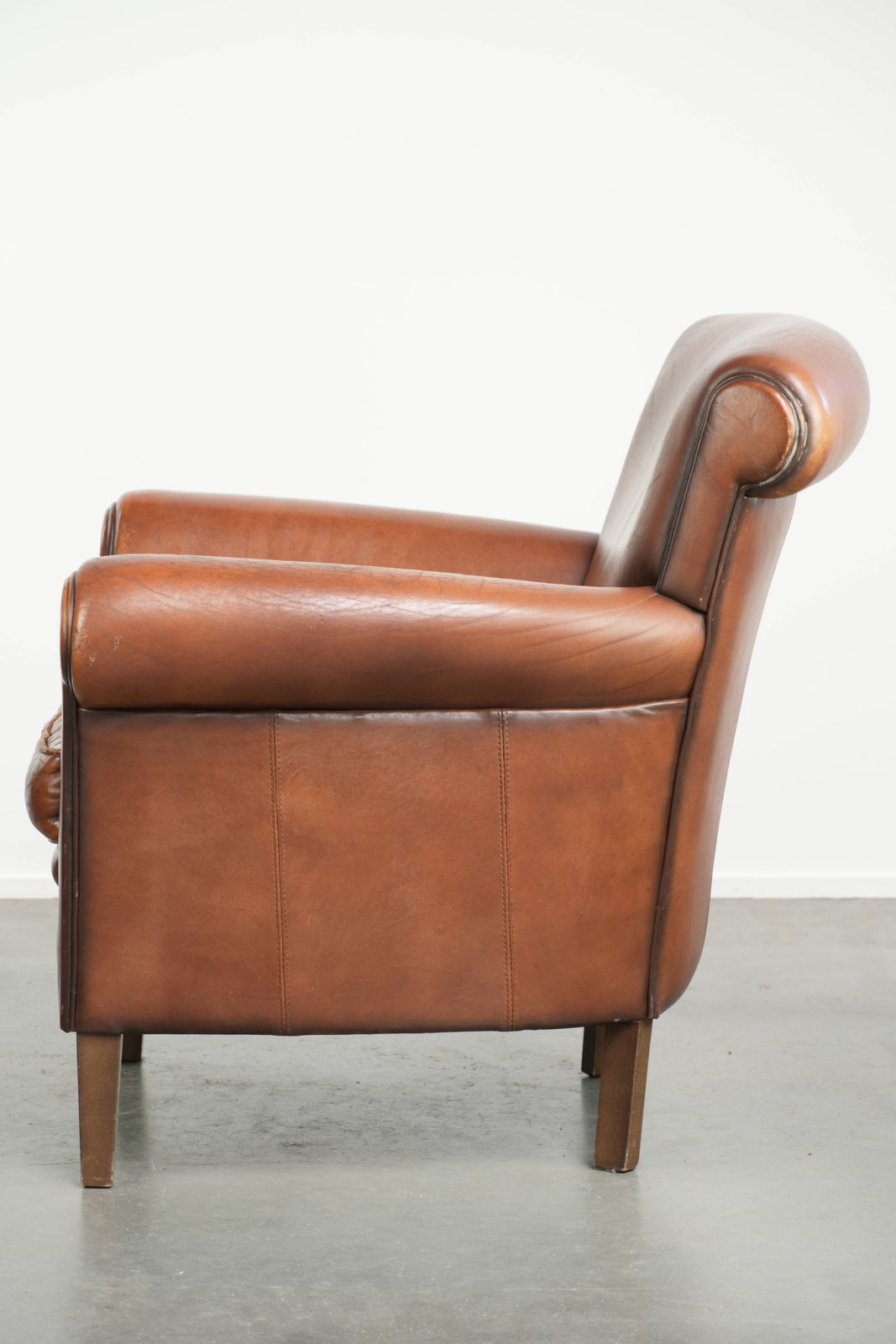 Comfortabele schapenvacht fauteuil met mooie kleuren en strakke afwerking photo 823.0