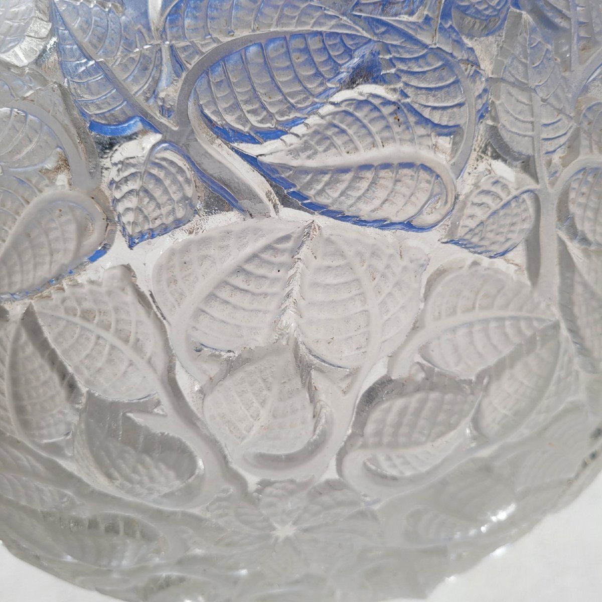 photo furniture Suspension R Lalique « Charmes » en verre, Art Nouveau