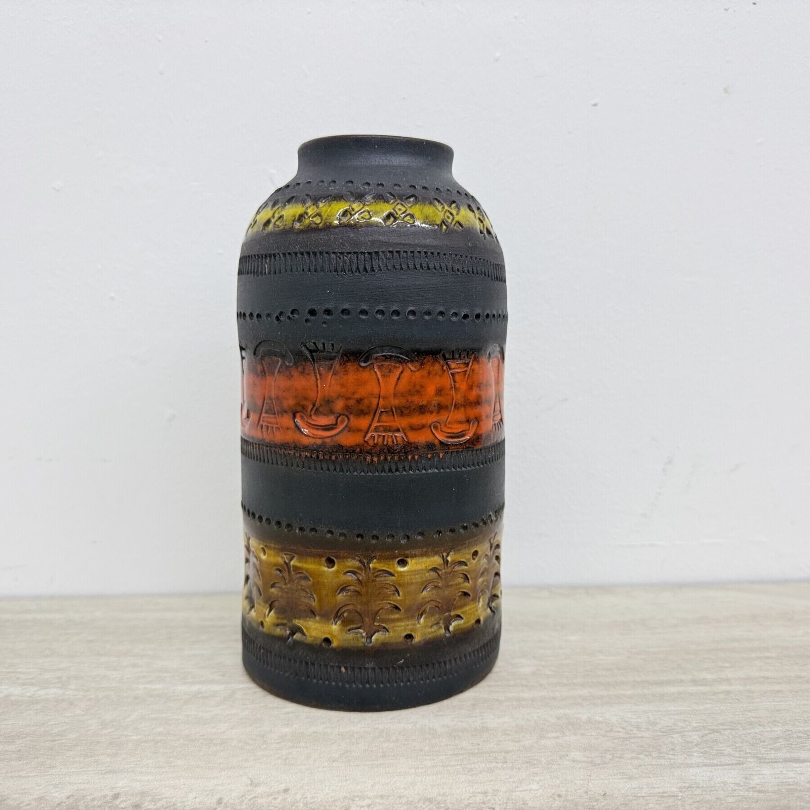 photo for sale Vase mid-century Bitossi Genovese, par Aldo Londi, Italie, années 1970
