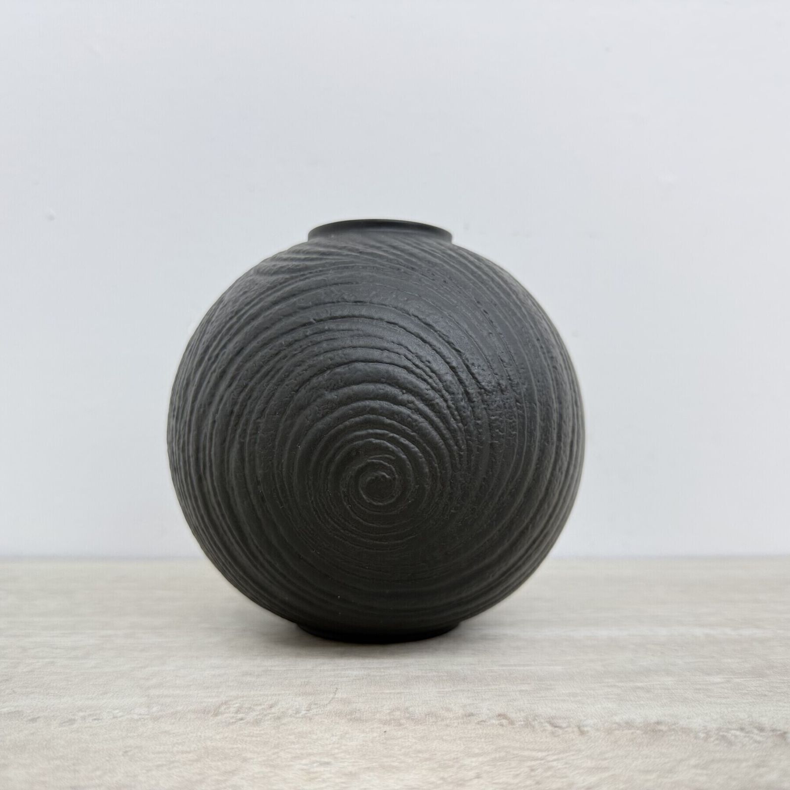 Rosenthal Round Vase Black Porcelain By Martin Freyer , 1980s photo for sale