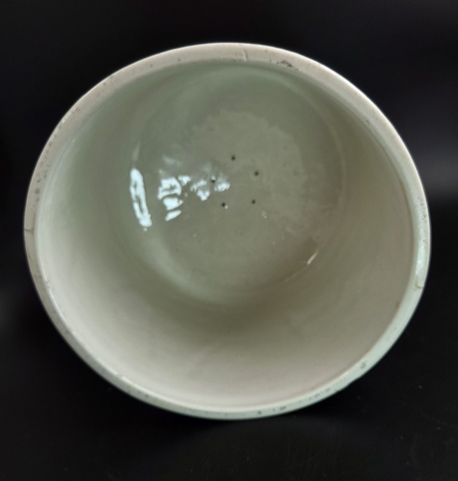 photo vinterior Victoriaanse witte ironstone kaasstolp met schaal, tarwe en traliewerk, ca. 1875