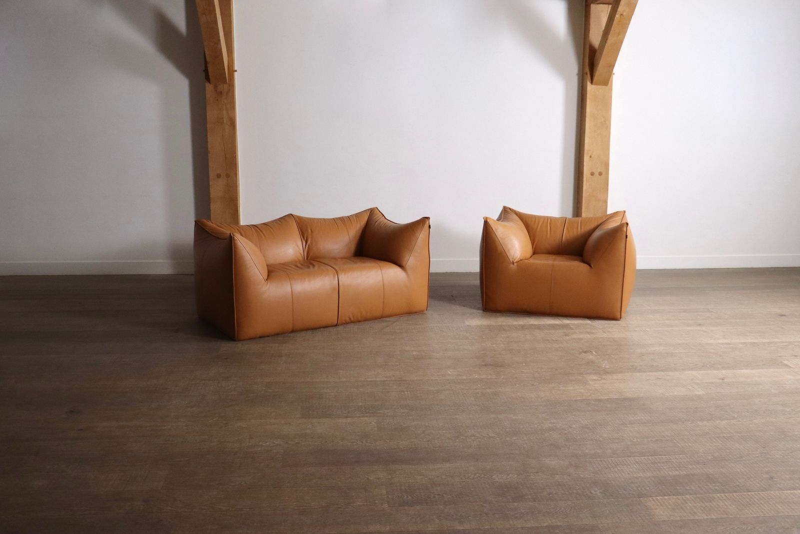 Le Bambole sofa en lounge chair van Mario Bellini voor B&B Italia, jaren 1970
