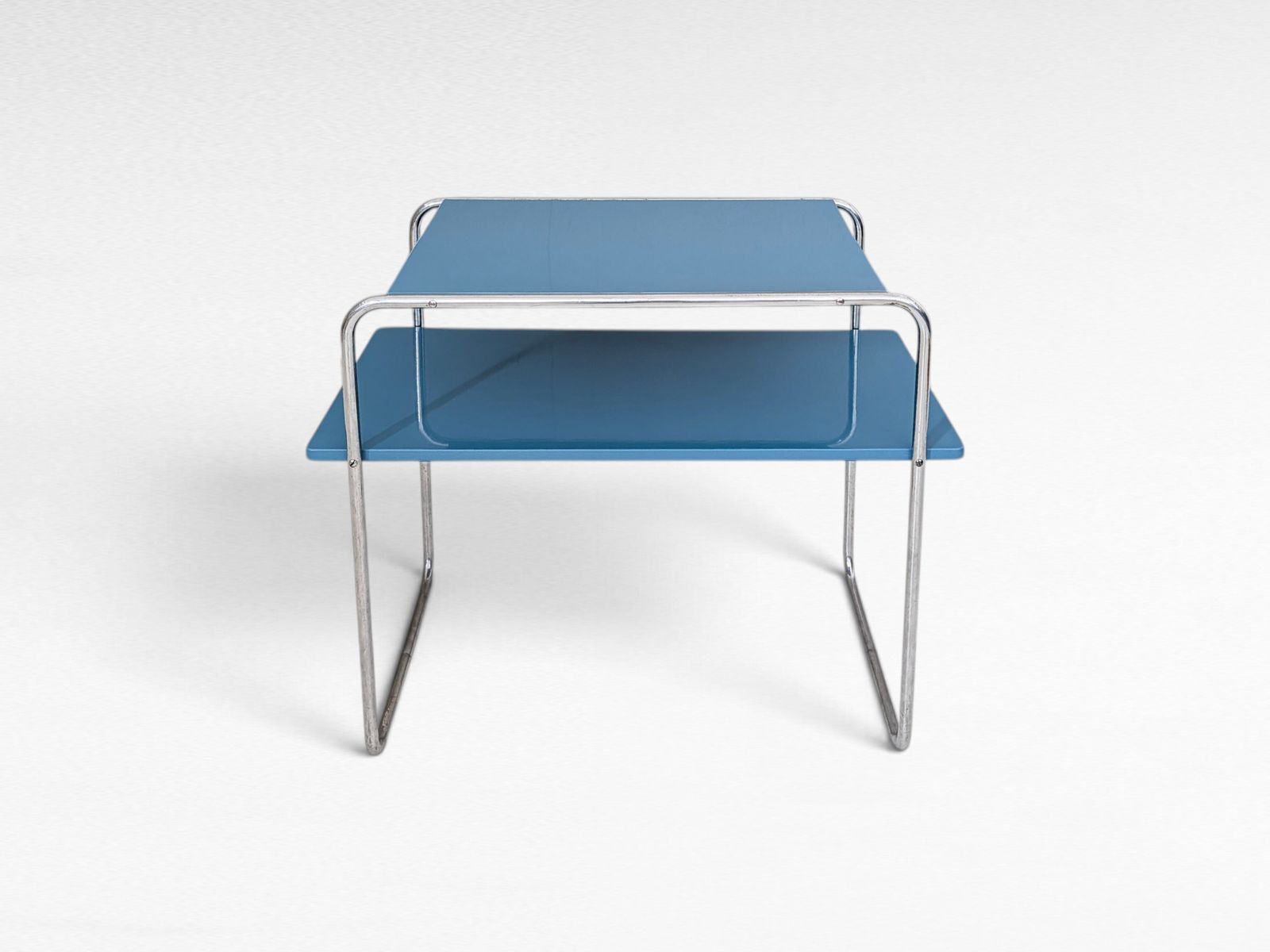 Bauhaus bijzettafel B 12 van Marcel Breuer, jaren 1930 photo vinterior