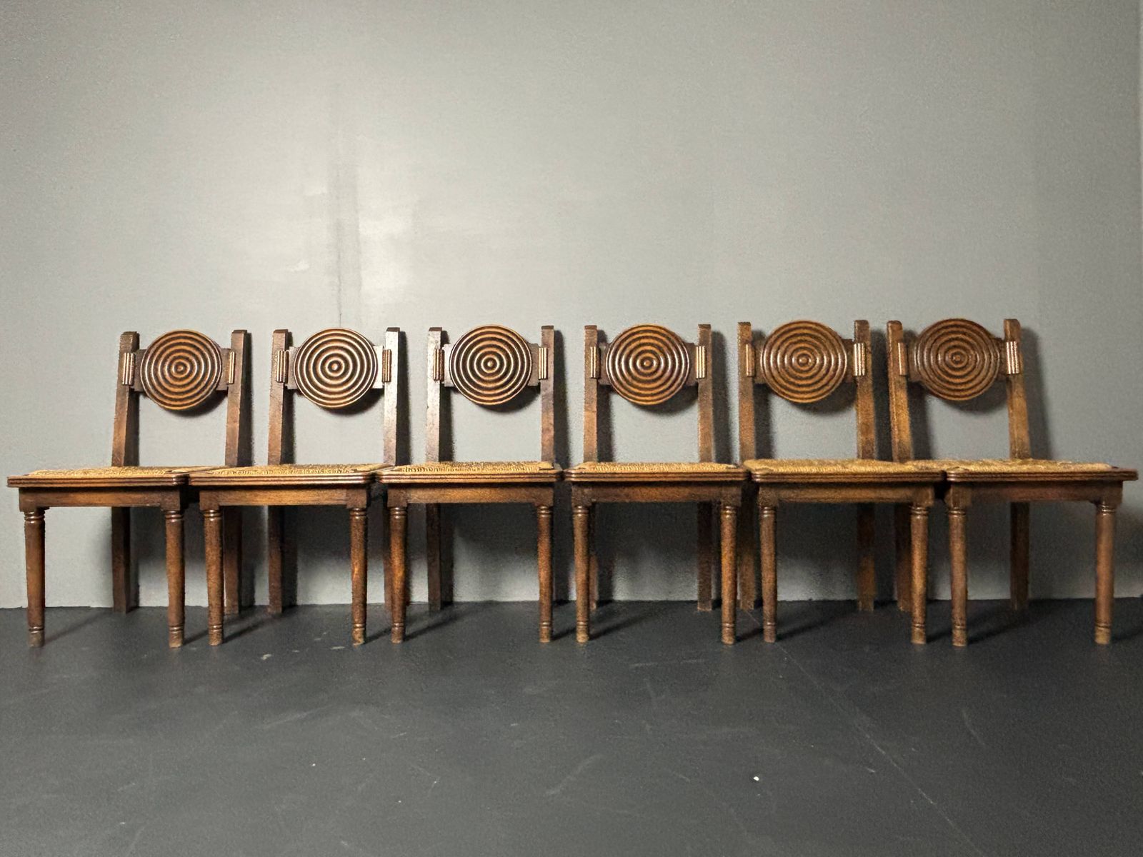 6 chaises à manger rustiques en bois, pieds tournés et assise en jonc photo Mobilier