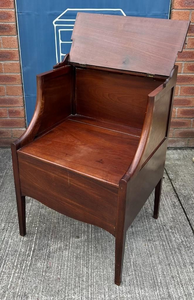 95.0 Antique Georgian Mahogany Lancashire Commode Nightstand Bedside Cabinet C.1790 photo