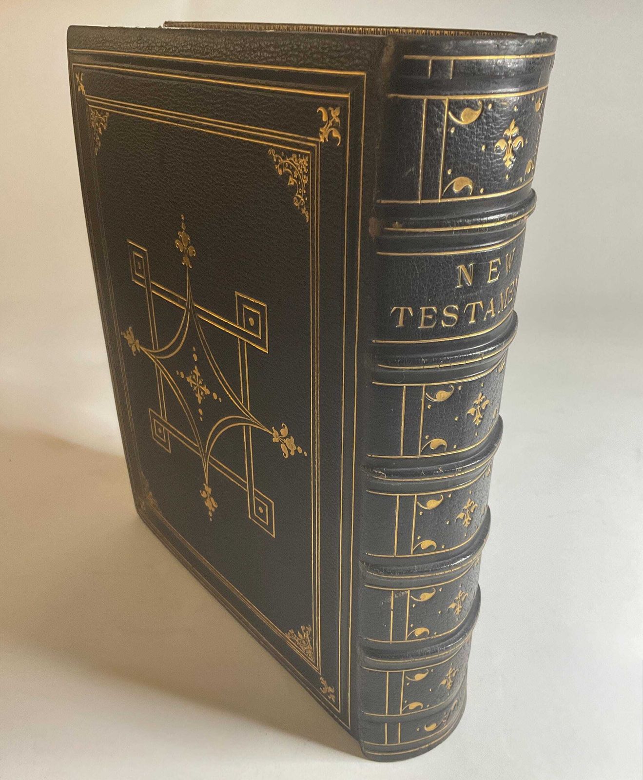 Uitzonderlijk geïllustreerd Nieuw Testament uit 1865, Renaissance-meesterwerken, bijzondere luxebinding met provenance van Myers & Co. photo vinterior