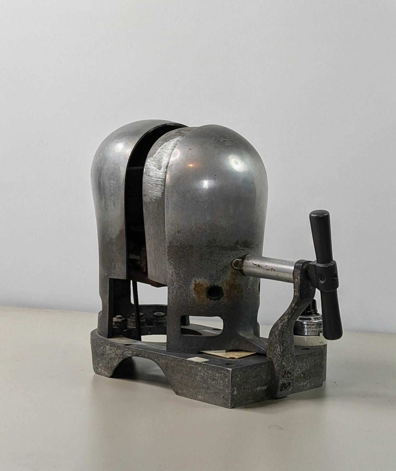 Vintage Electric Hat Stretcher – Mid Century Industrial Millinery Hat Sizing Machine – Original Patina photo vinterior