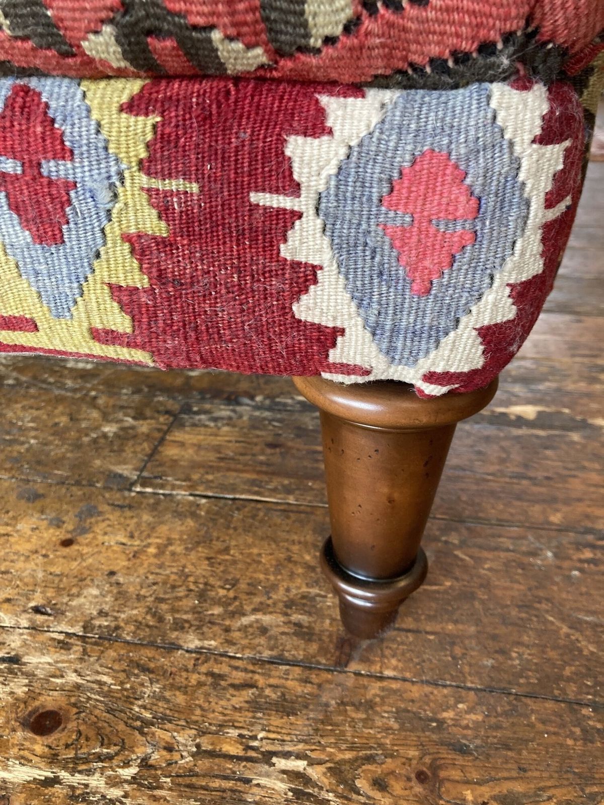 Kilim Fauteuil 0,94m x 0,84m x H0,90m photo buy