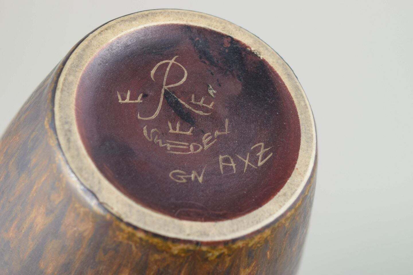 Vase en grès Rörstrand à glaçure coulante brune et ambrée, par Gunnar Nylund photo Décoration