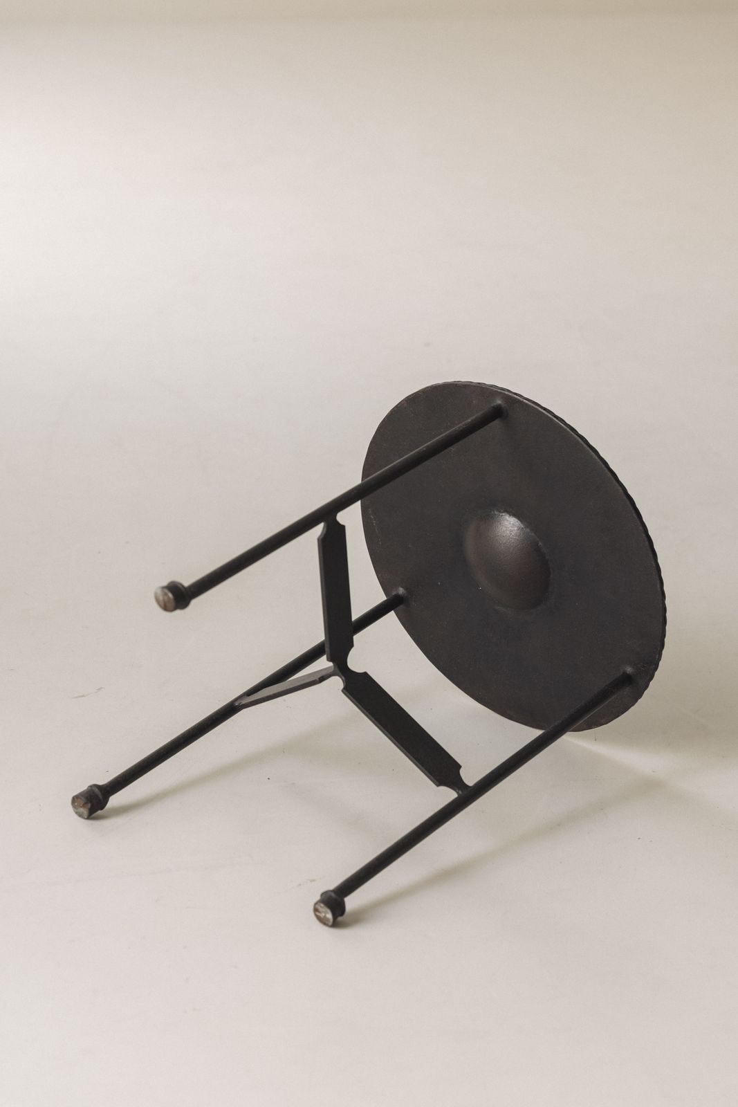 Furniture Exceptional French Guéridon Side Table In Patinated Iron, Dating To The 1940s. photo