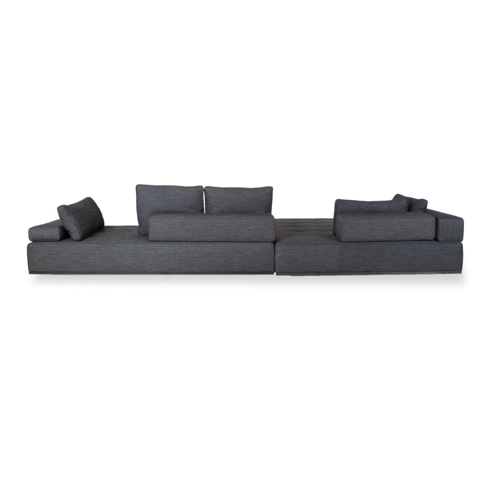 photo furniture Canapé d'angle Minotti Lawrence en tissu gris