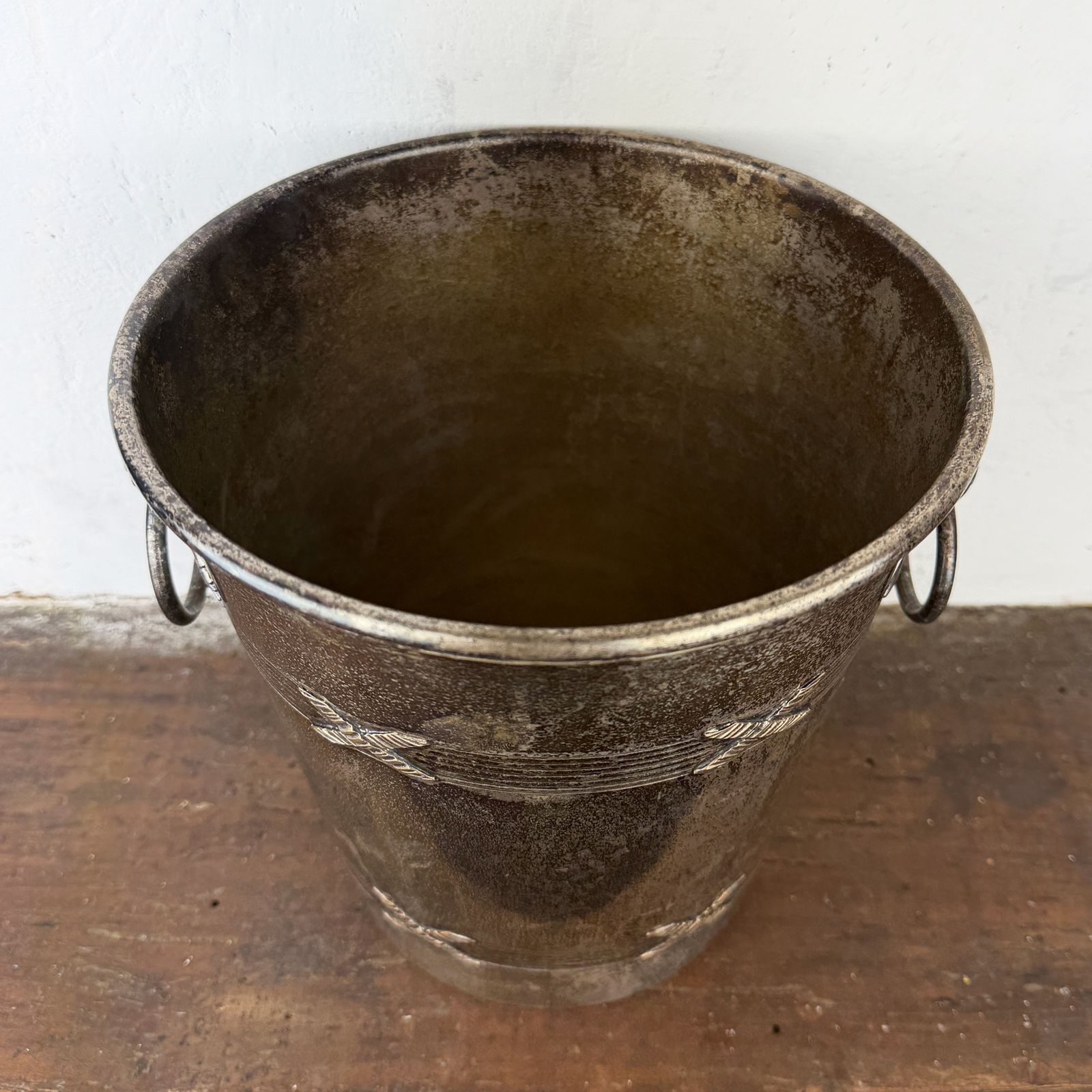 photo for sale Antieke verzilverde champagnekoeler, Agrit Paris Franse wijnkoeler