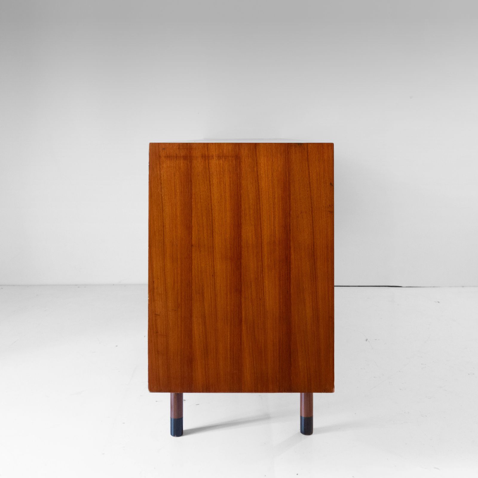 Mid Century Modern Teak Dressoir van George Coslin voor Faram, Italië, jaren 1960 photo vintage