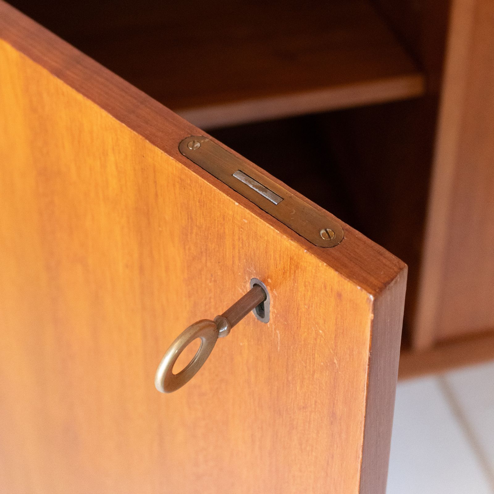 Meubels Mid Century Modern Teak Dressoir van George Coslin voor Faram, Italië, jaren 1960 photo