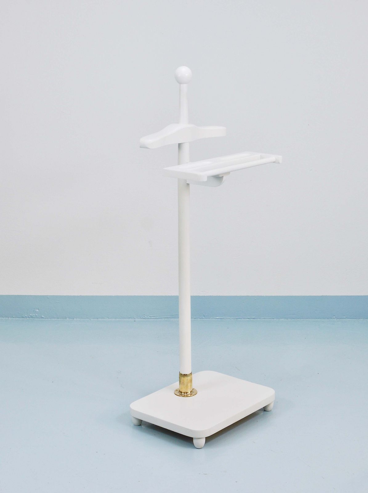 1920s Art Nouveau White & Brass Valet Jugendstil Clothing Stand, Vienna, Austria photo vinterior