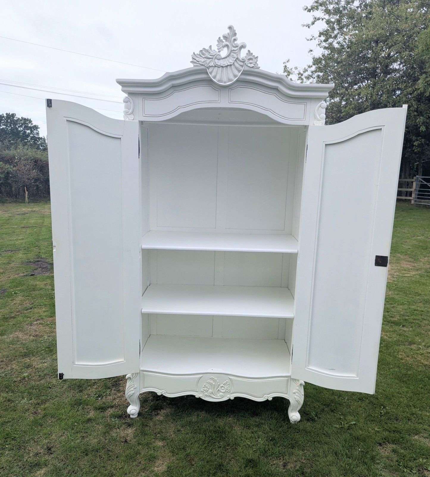 Armoire française peinte, livraison disponible 0373 photo 1226.0