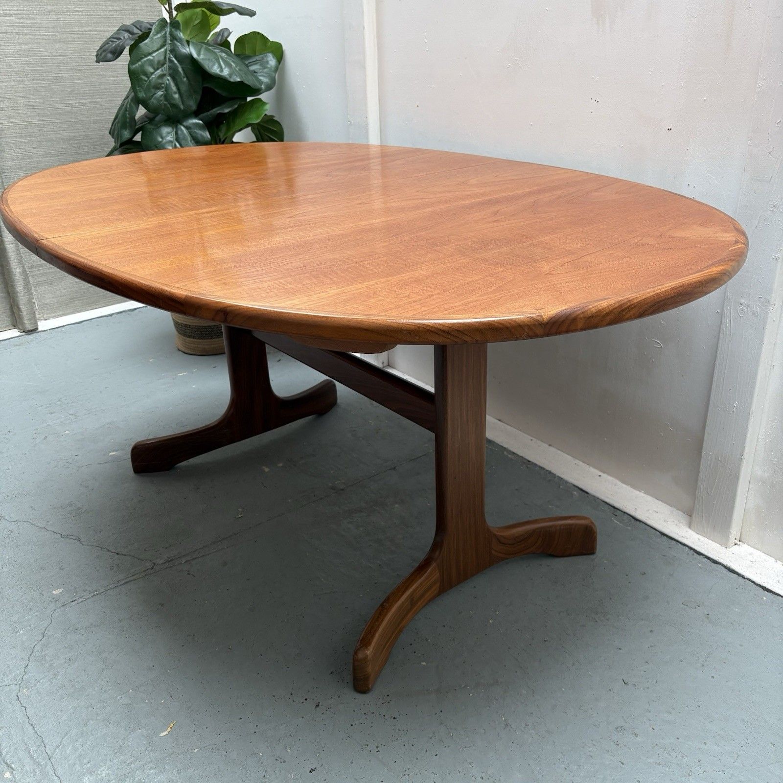 photo buy Midcentury G Plan “Fresco” Oval Extending Teak Whale Tail Dining Table C.1960s